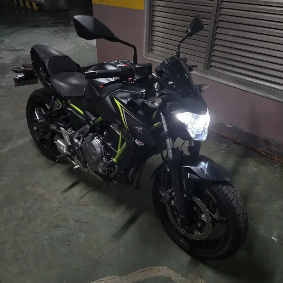 18년식 z650