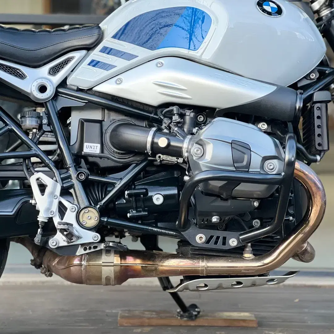 BMW R9T 어반 GS 2020년식 짧은키로수 판매