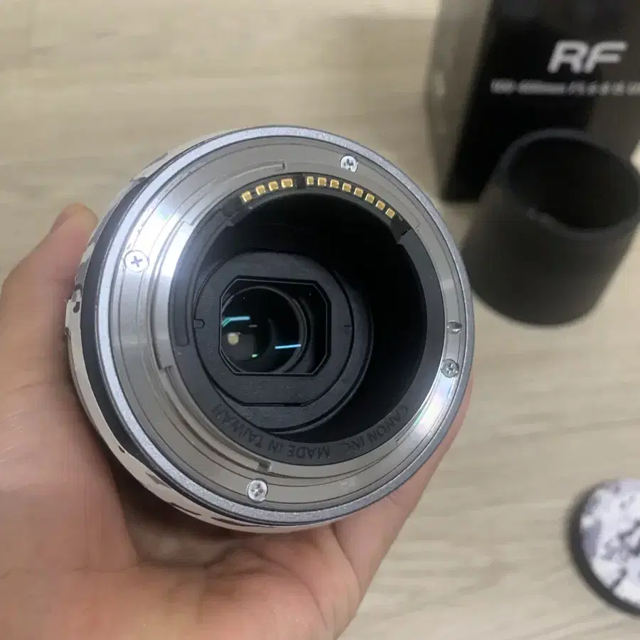 캐논 RF100-400 알백사 판매합니다.