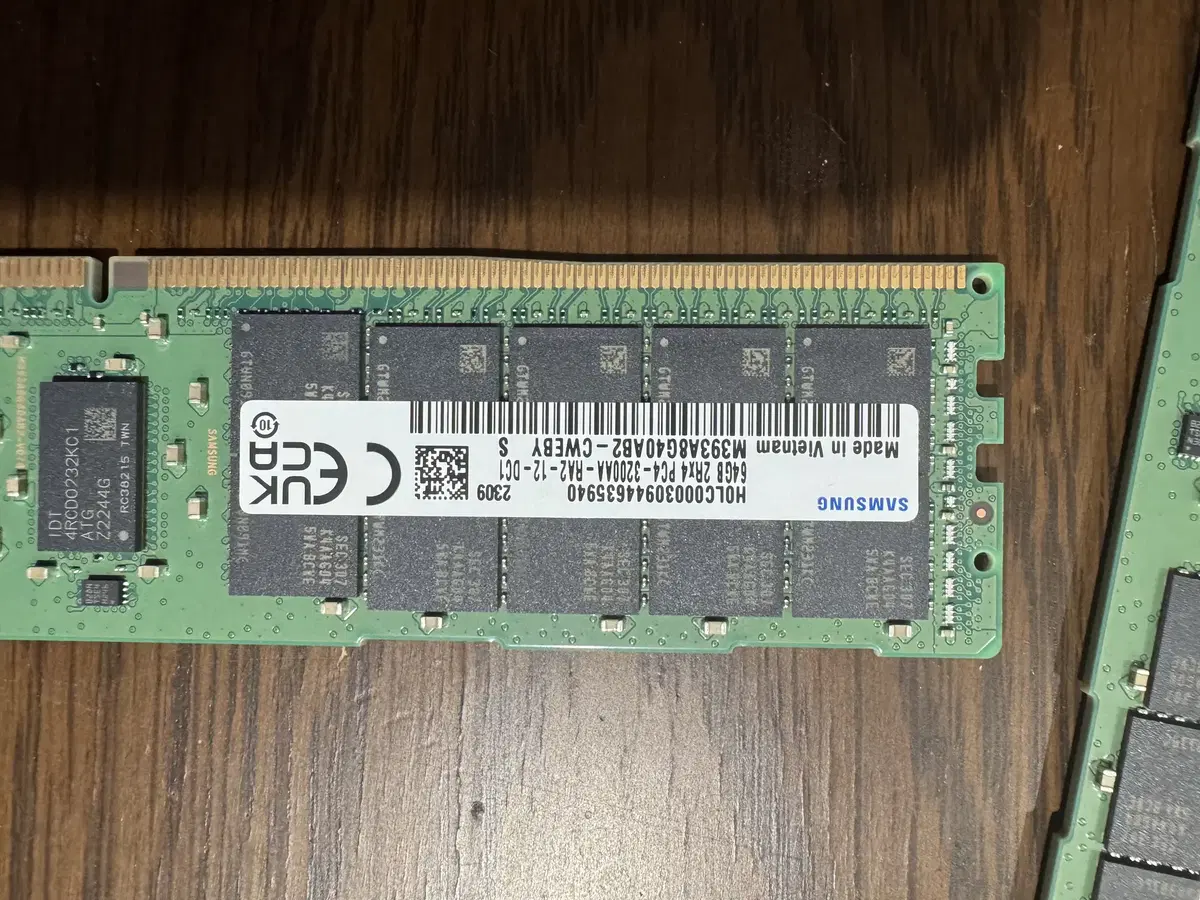 DDR4 ECC/REG 3200Mhz 64GB 16개