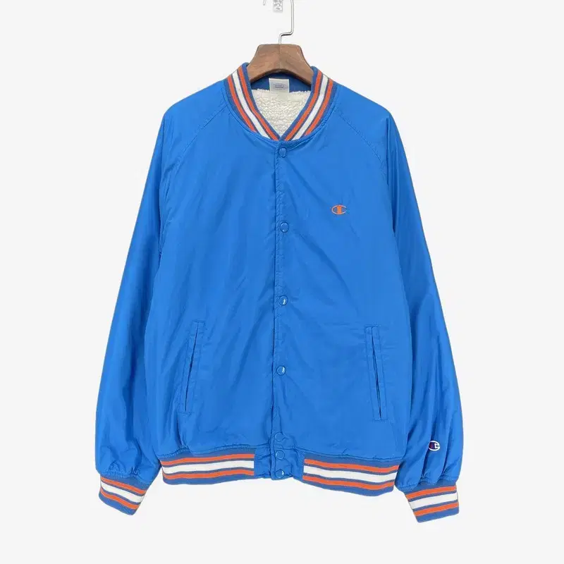 (L) Champion Jacket HA0526