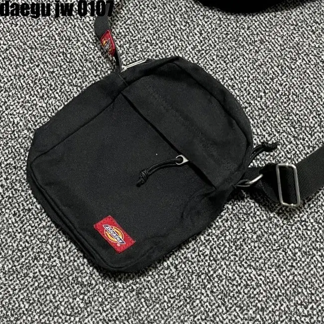 DICKIES BAG 디키즈 크로스 가방