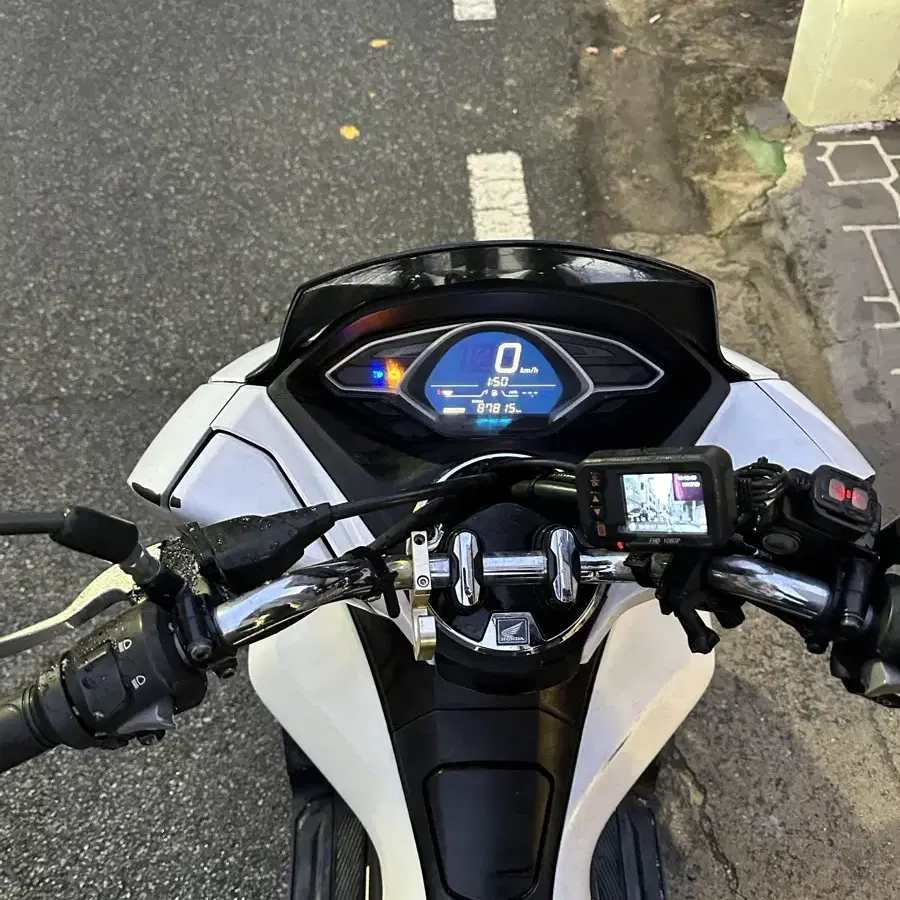 혼다 Pcx 125cc 20년식 상태좋습니다 급처합니다