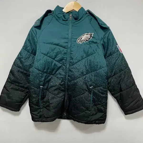 리복 NFL 패딩 M MEDIUM (10-12)