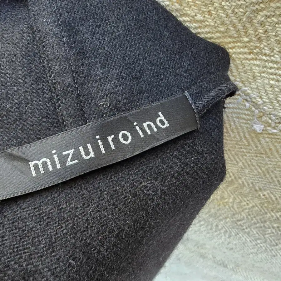 mizuiro ind  (made in japan)