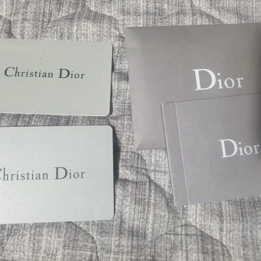 Dior 카드 설명서