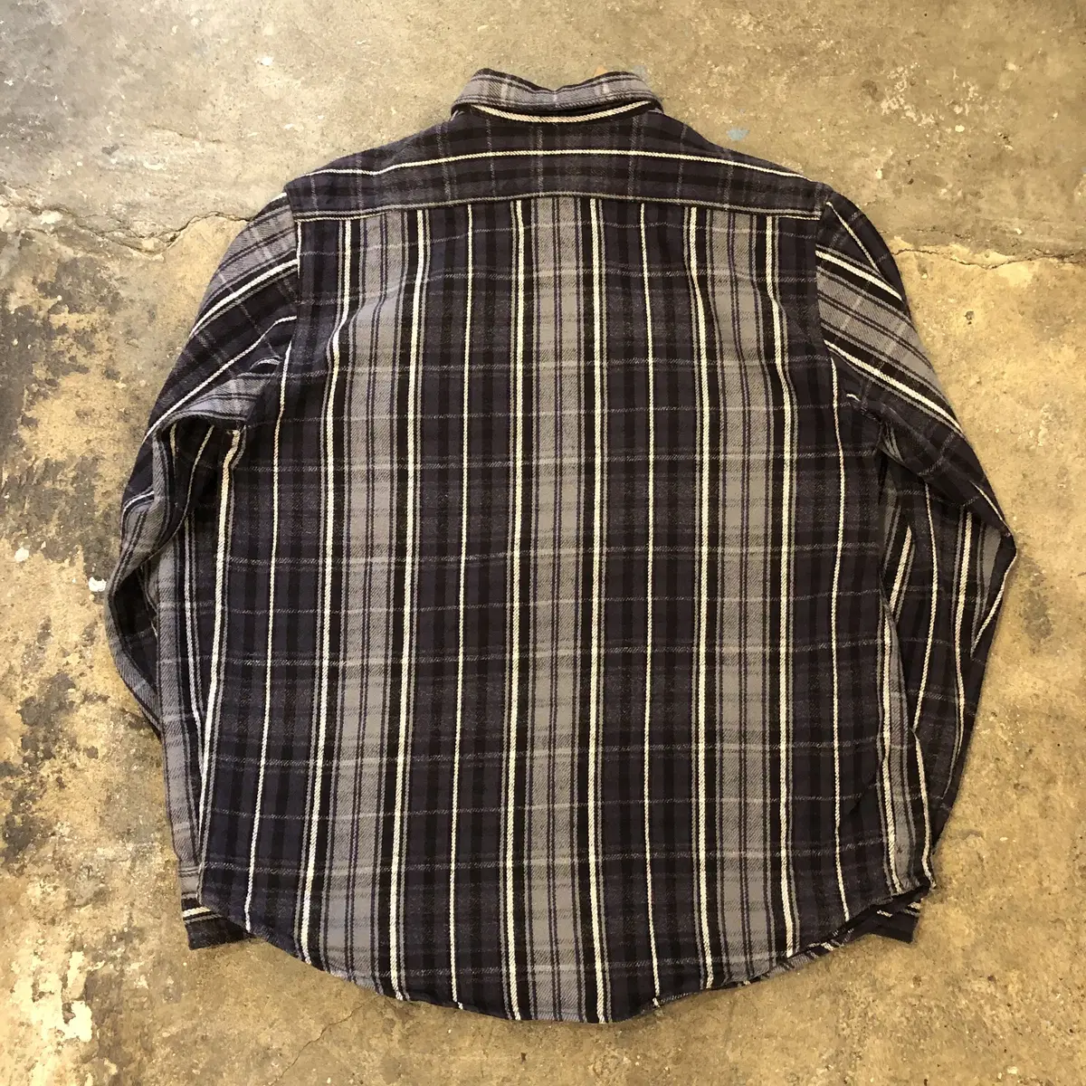 VTG Flannel Shirt