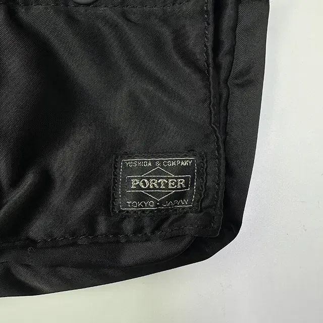 PORTER TANKER SHOULDER BAG 포터 탱커 숄더백