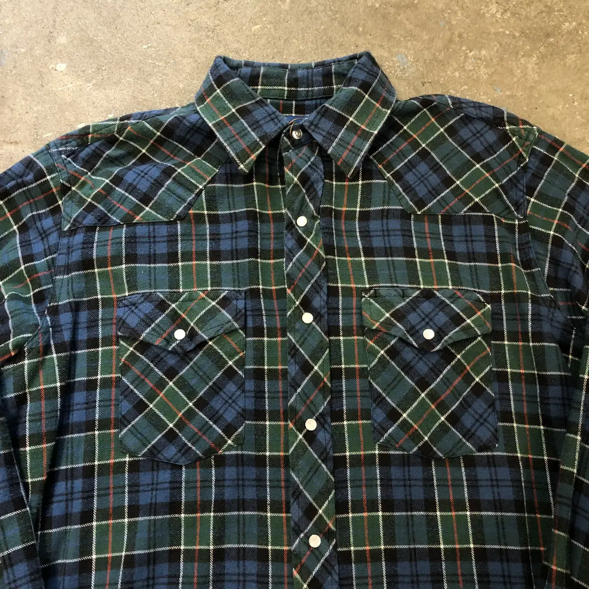 VTG Flannel Shirt