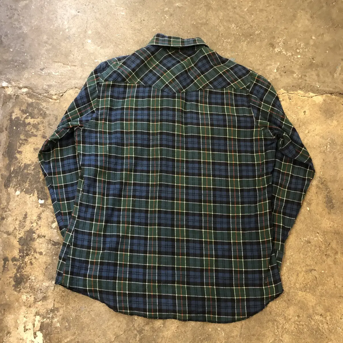 VTG Flannel Shirt