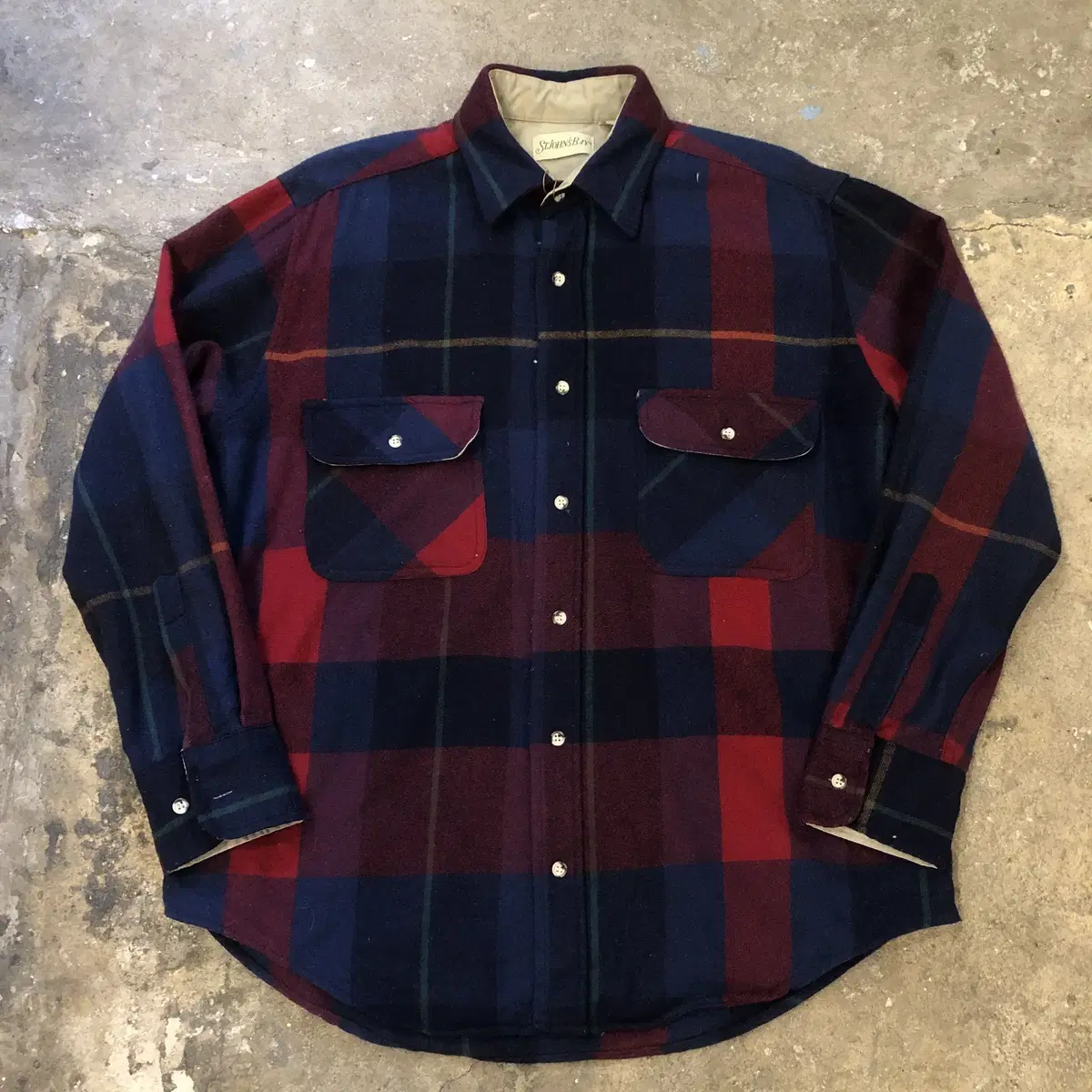 VTG Flannel Shirt