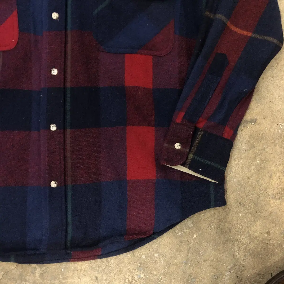 VTG Flannel Shirt