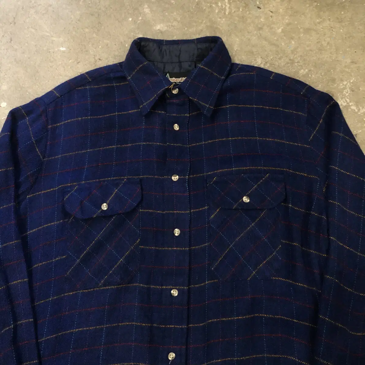 VTG Flannel Shirt