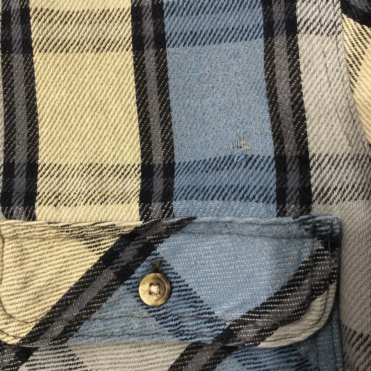 VTG Flannel Shirt