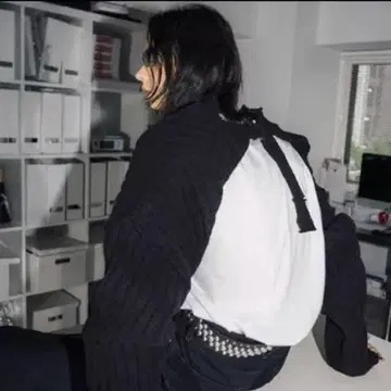 퍼버즈 암 니트