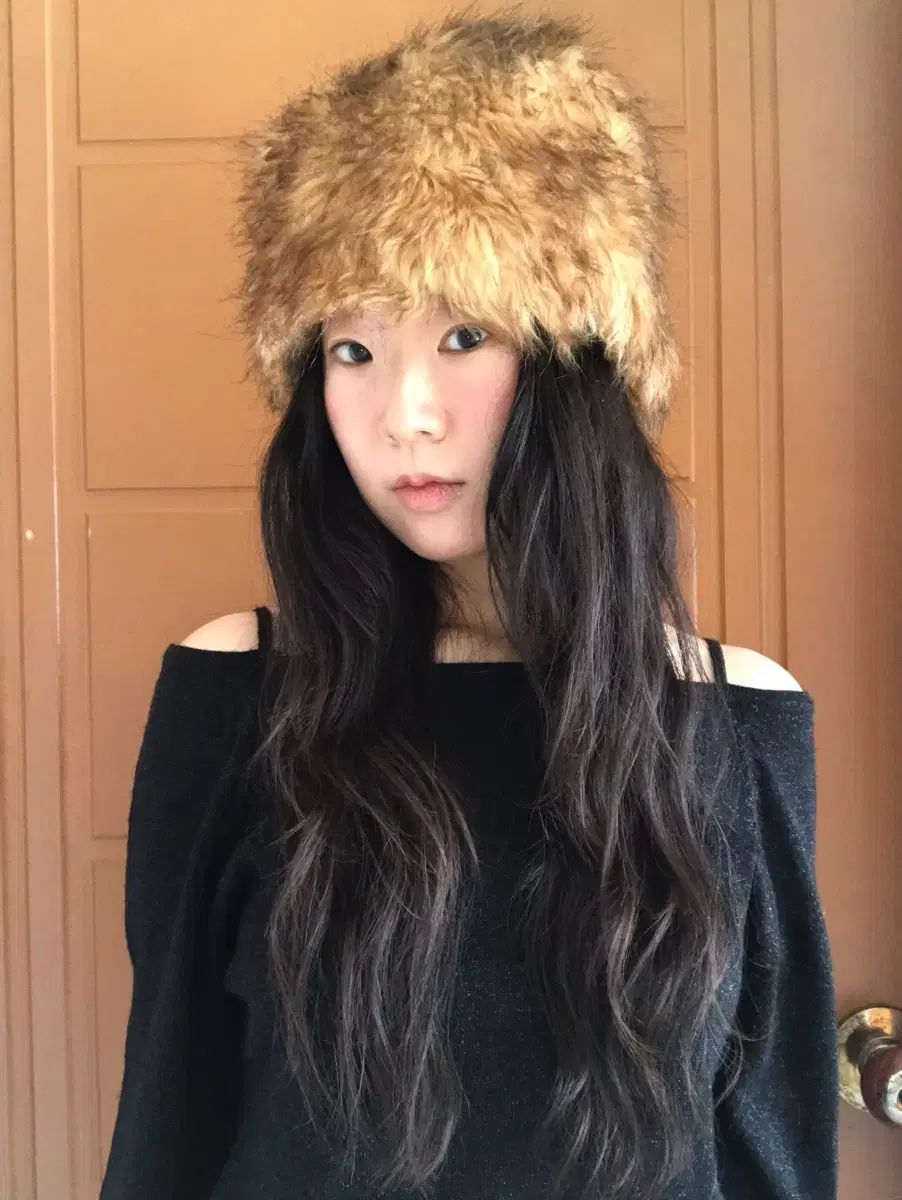 vintage brown fur hat