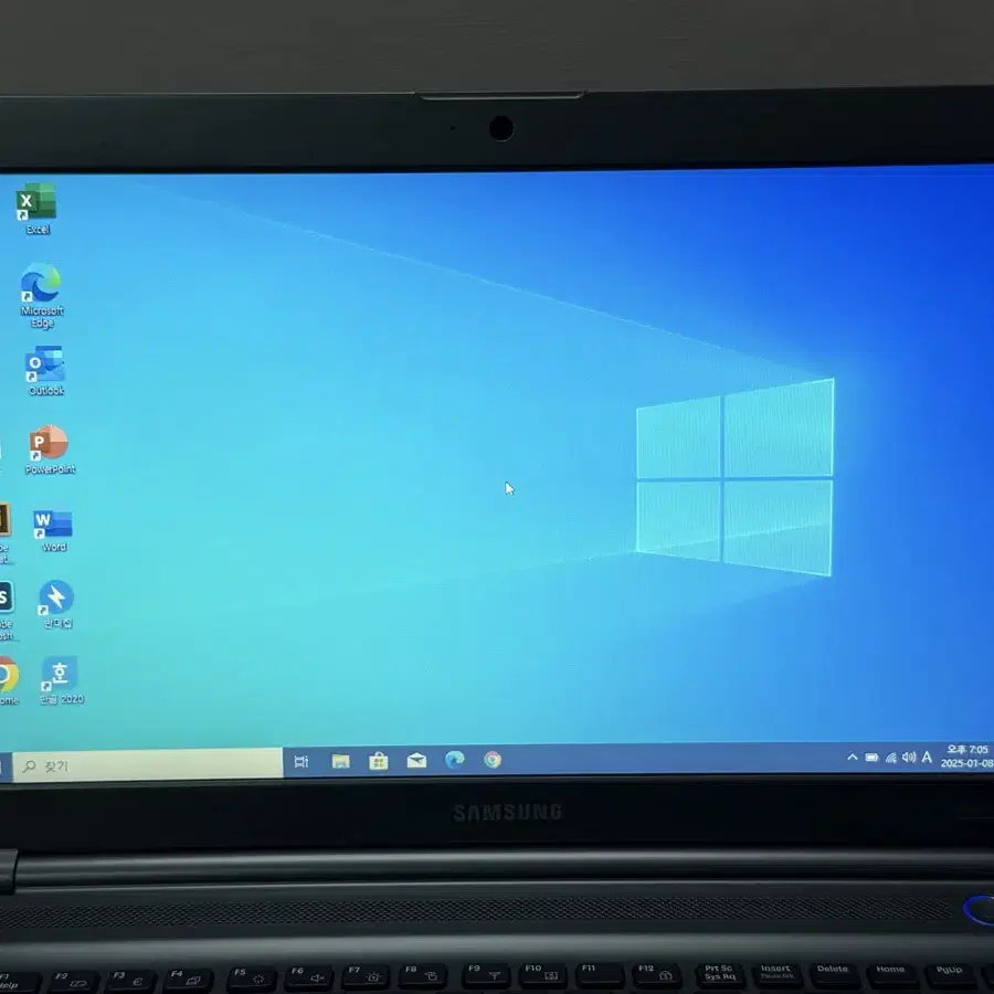 삼성 노트북 i5-cpu 8gb ram ssd120gb