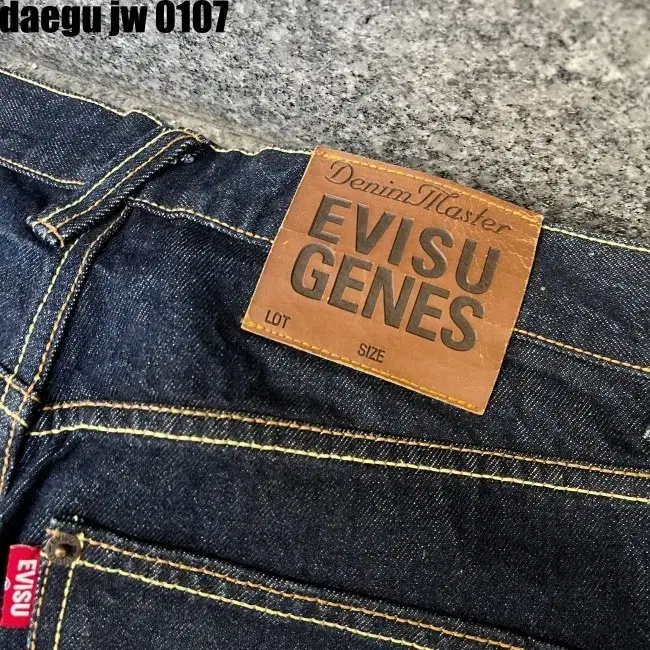 28 EVISU PANTS 에비수 청바지