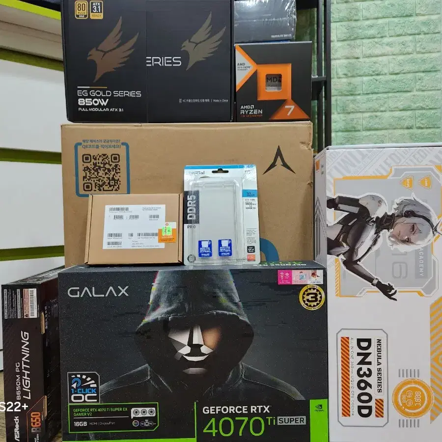 블랙 게이밍 컴퓨터 7800X3D RTX4070TI SUPER