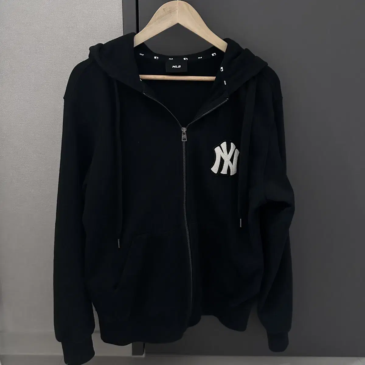 MLB MLB hoodie m for sale