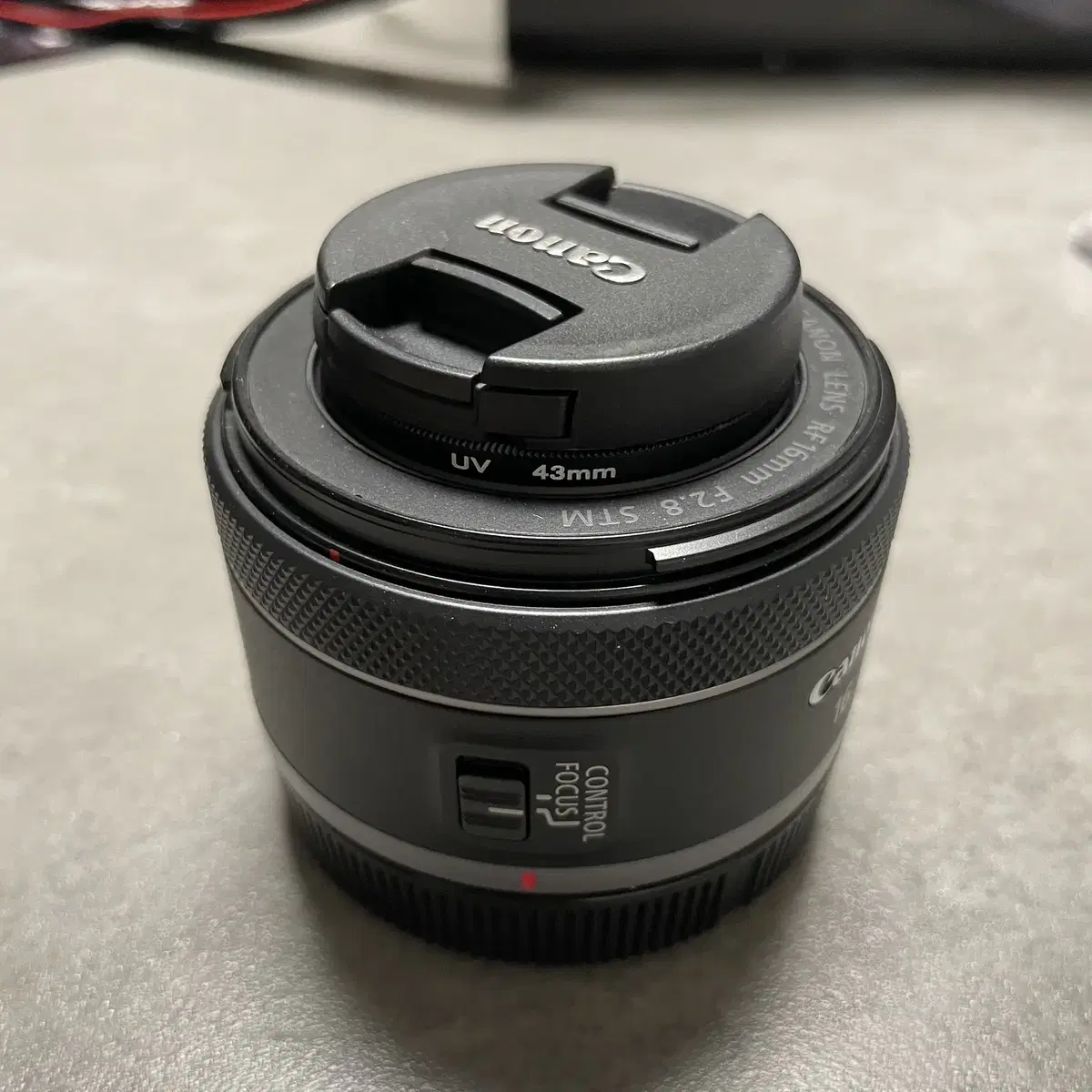 캐논 RF 16mm F2.8 Stm 팝니다