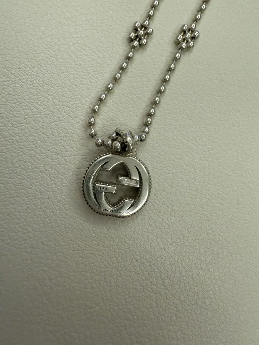 Gucci Interlocking G Pendant Flower Motif Chain Necklace Silver