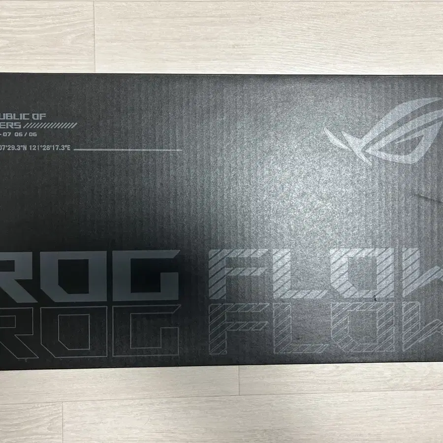 미개봉 게이밍 노트북(ASUS ROG Flow Z13)