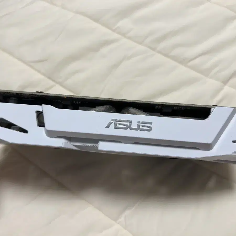 Asus GTX1060 DUAL 3G