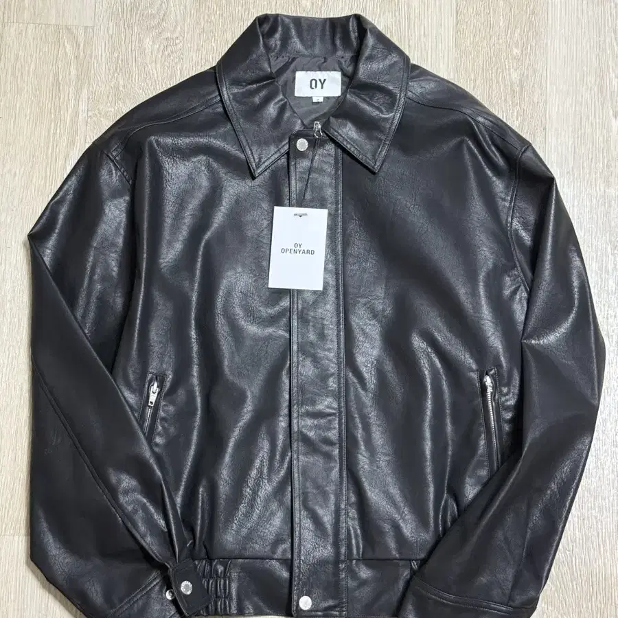 오와이 BUTTERFLY VEGAN LEATHER JACKET 2사이즈