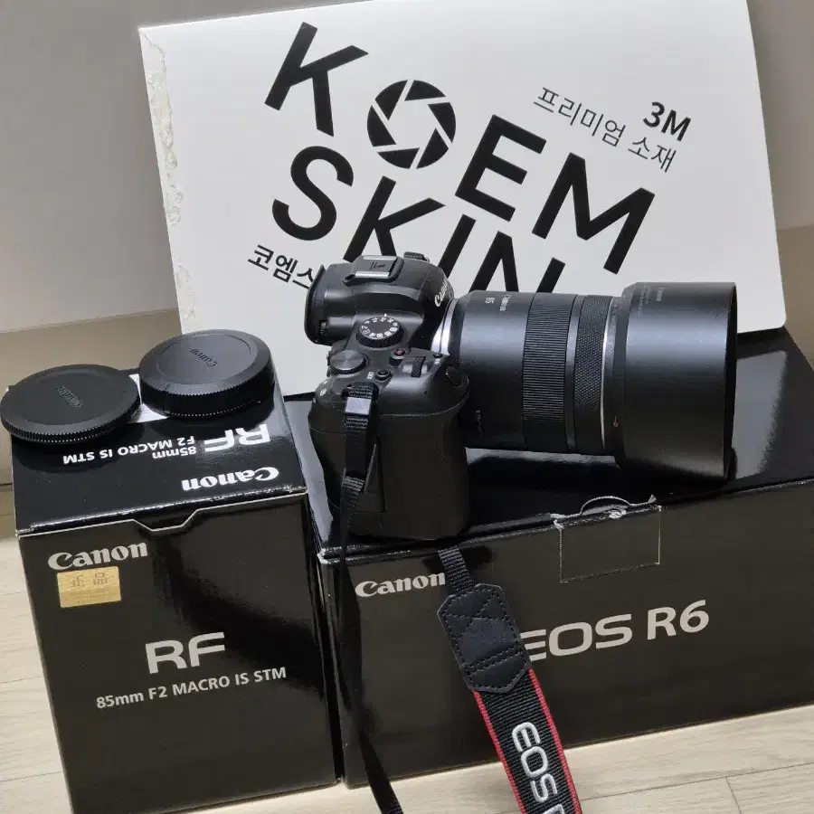 캐논 EOS R6 바디, RF 85mm F2 MACRO IS STM 렌즈