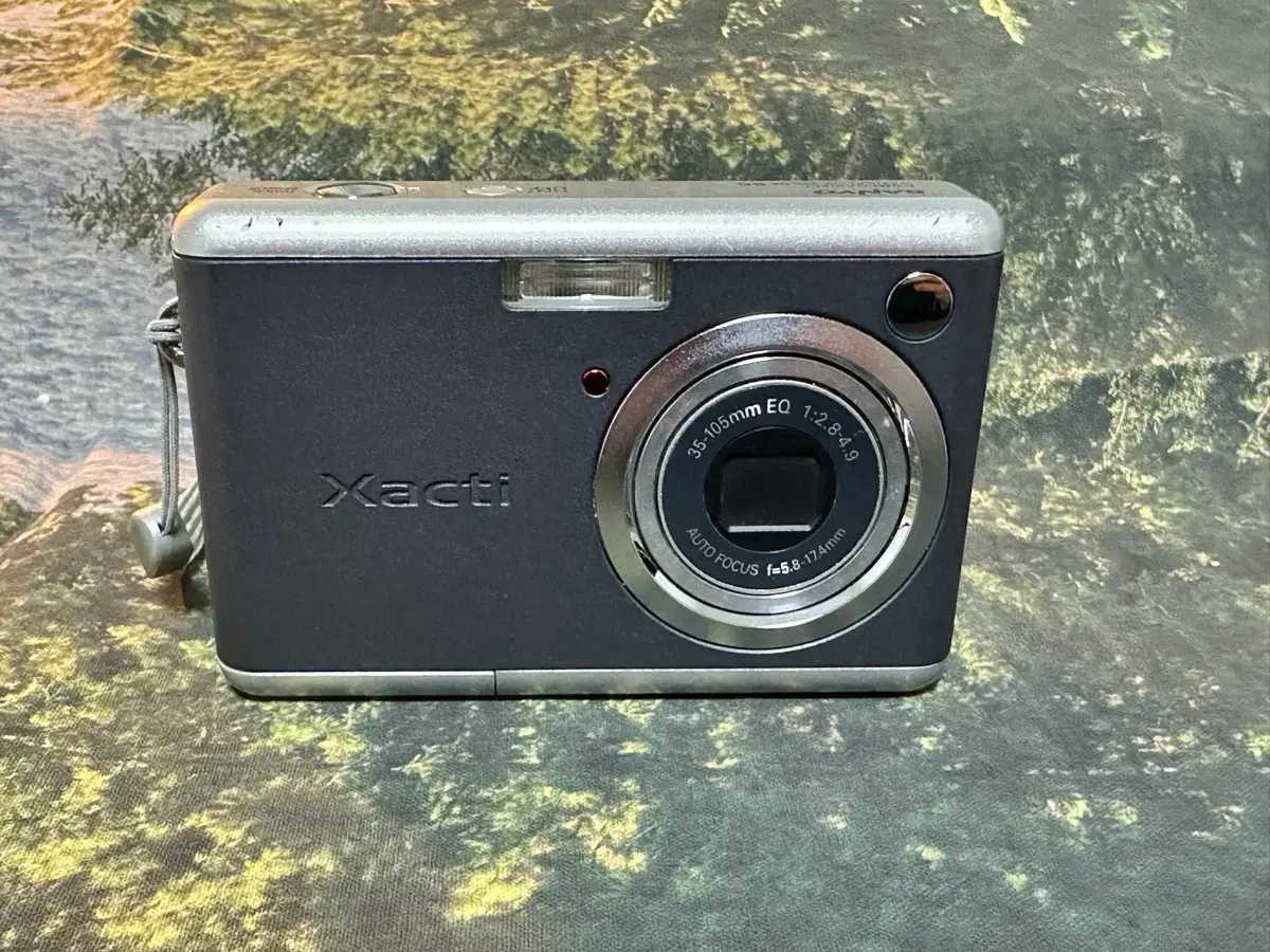 산요 작티 DSC-S6 (aa배터리 사용)