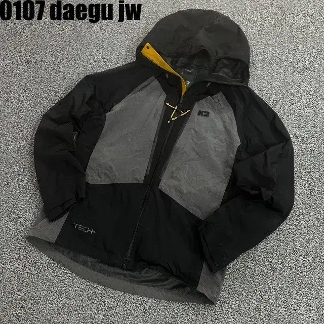 100 K2 JACKET 케이투 자켓