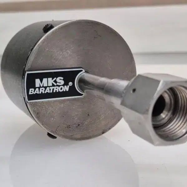 MKS Baratron Vacuum Switch 141