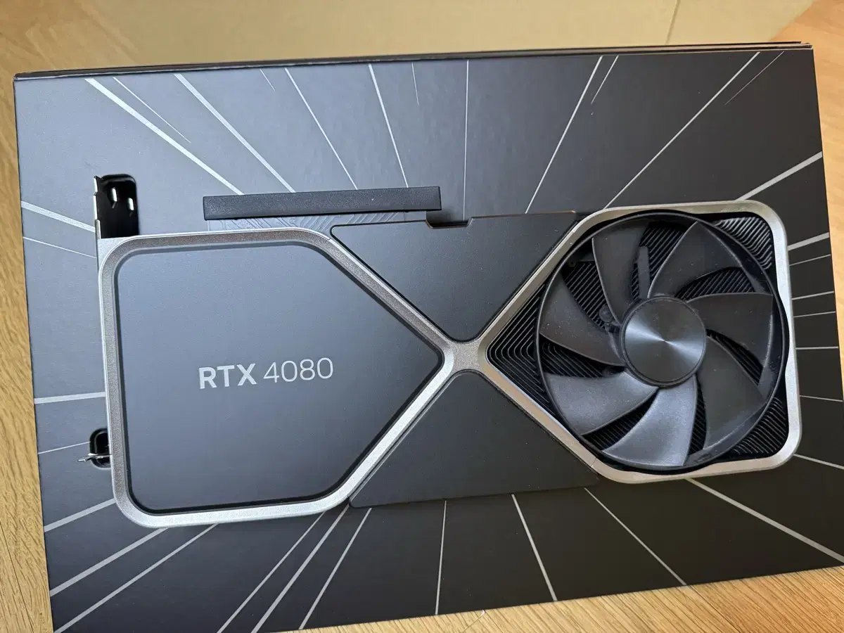 Rtx4080 파운더스에디션