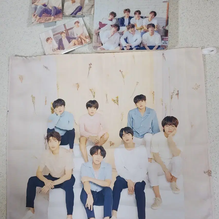 방탄 오늘 굿즈