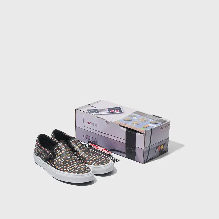 VANS X NINTENDO sneakers 250mm