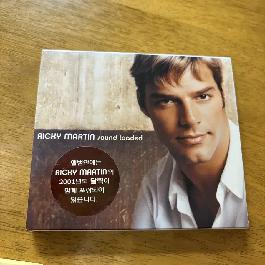 Ricky Martin - Sound Loaded + 2001년 달력