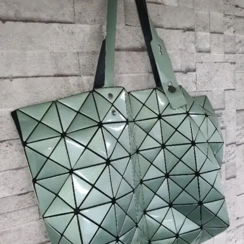 [BAOBAO] ISSEYMIYAKE BAOBAO 바오바오 루센트