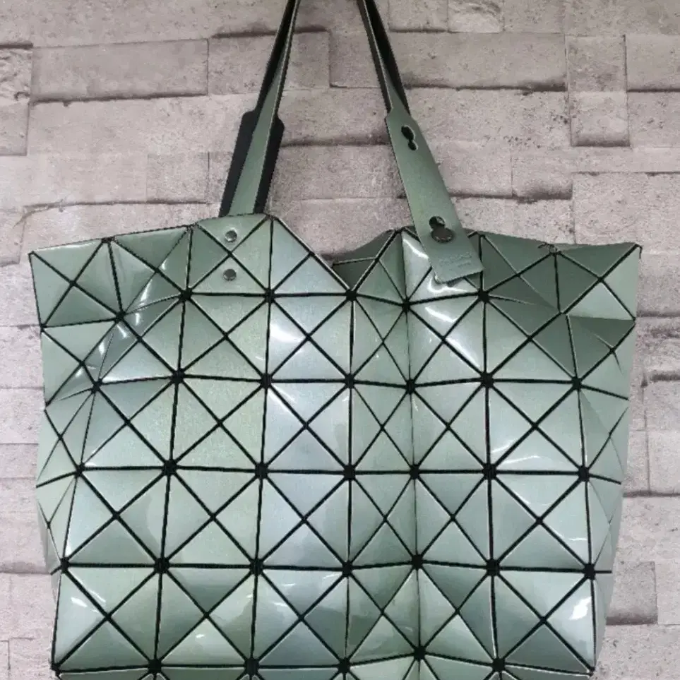 [BAOBAO] ISSEYMIYAKE BAOBAO 바오바오 루센트