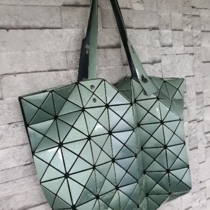 [BAOBAO] ISSEYMIYAKE BAOBAO 바오바오 루센트