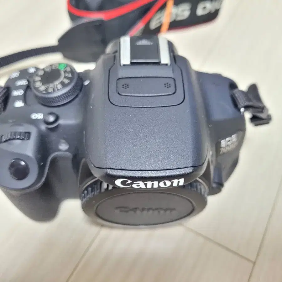 A급 캐논 EOS 700D 카메라 와 18-55 STM 렌즈 세트