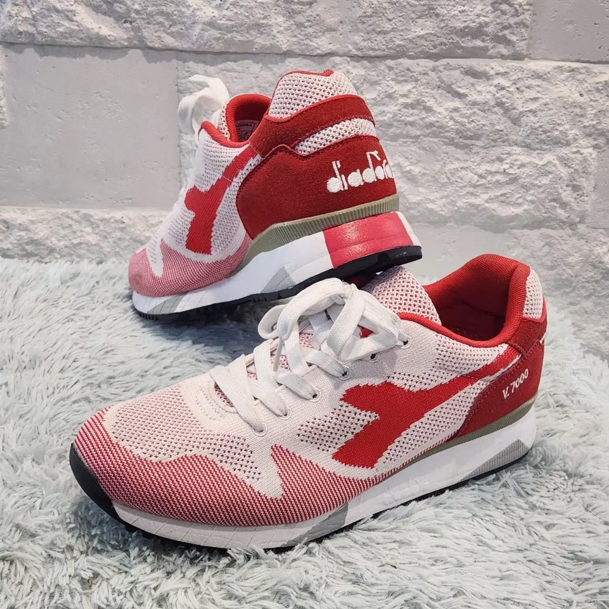 5a-12:Diadora V7000 Weave Tomato Red(265