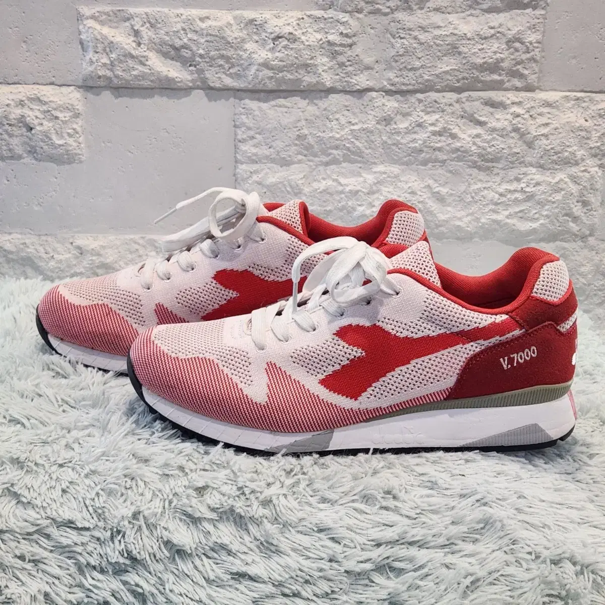 5a-12:Diadora V7000 Weave Tomato Red(265