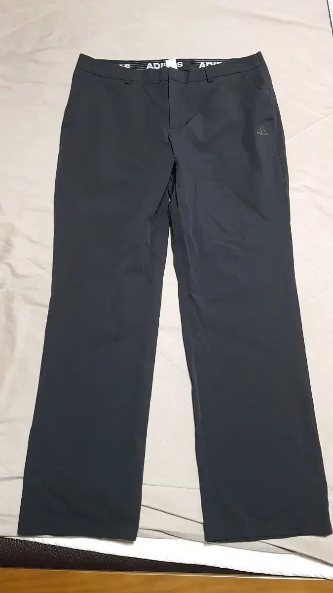 Adidas Golf Yeoreum Pants Actual Length 37 inches, Length 109 inches