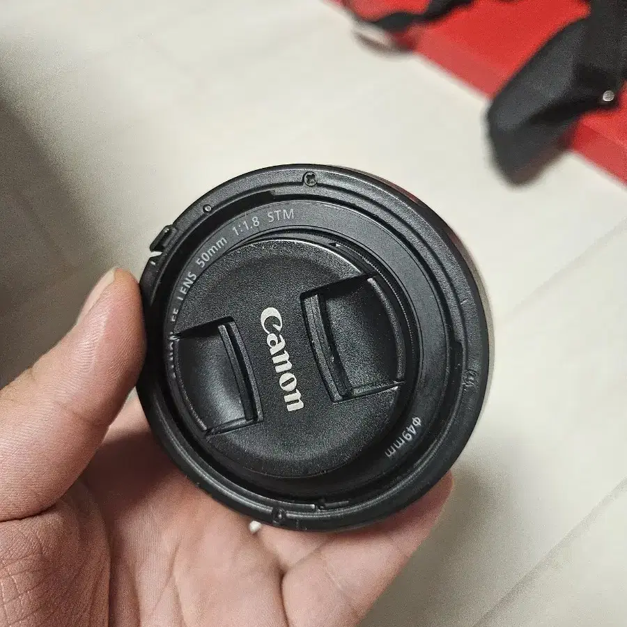 EF 50MM STM 팝니다. 후드.uv필터 값 포함