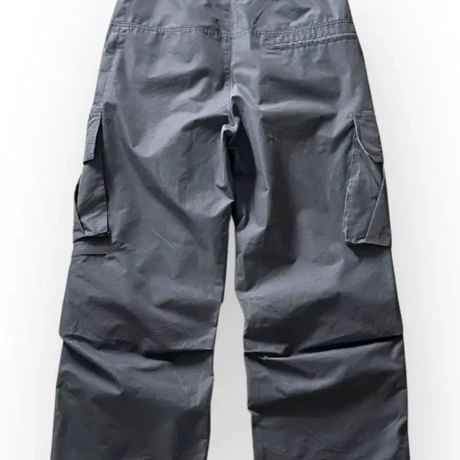 yiyae(이예) Slant Structure Cargo Pants