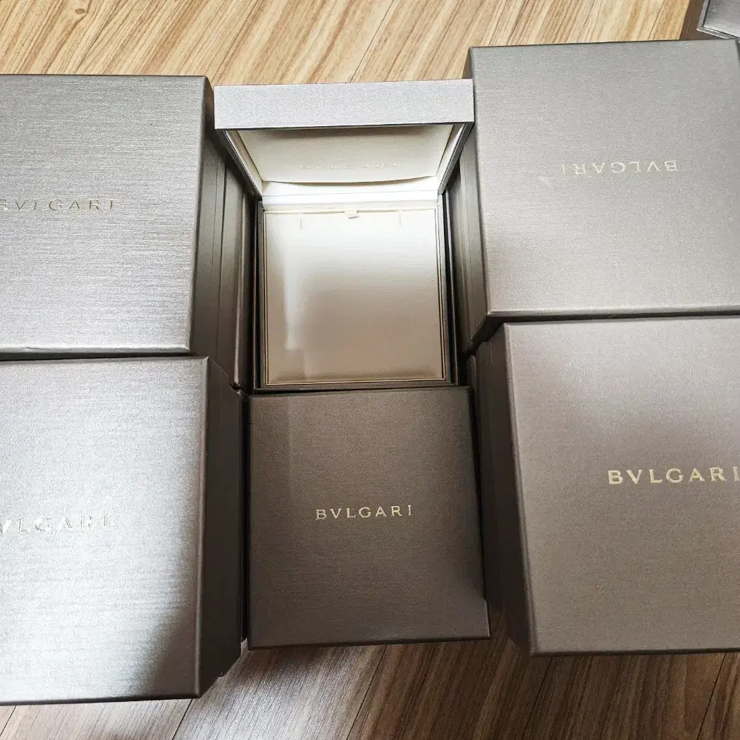 BVLGARI 불가리 목걸이 케이스 오리지널 사이즈