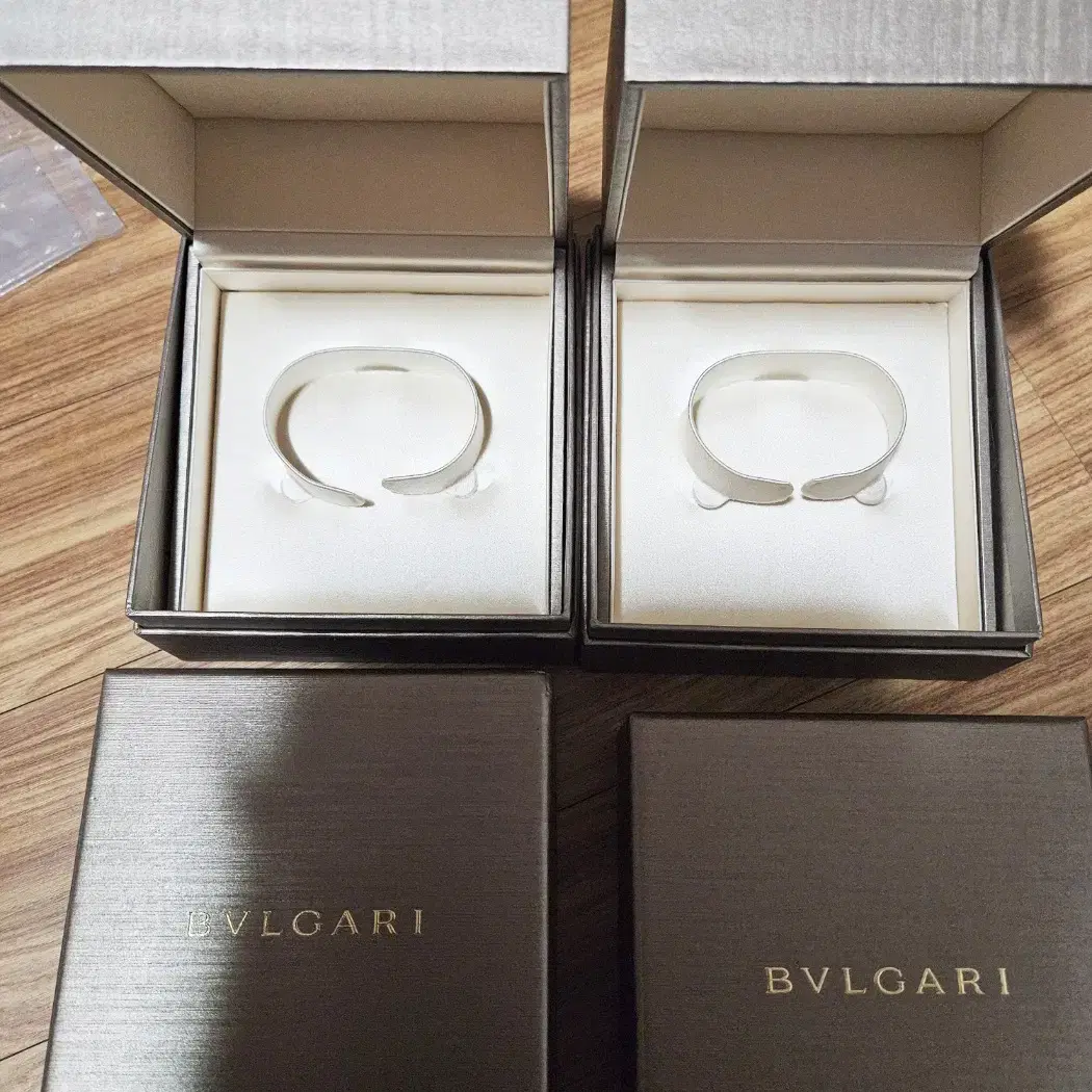 BVLGARI 불가리 팔찌 케이스