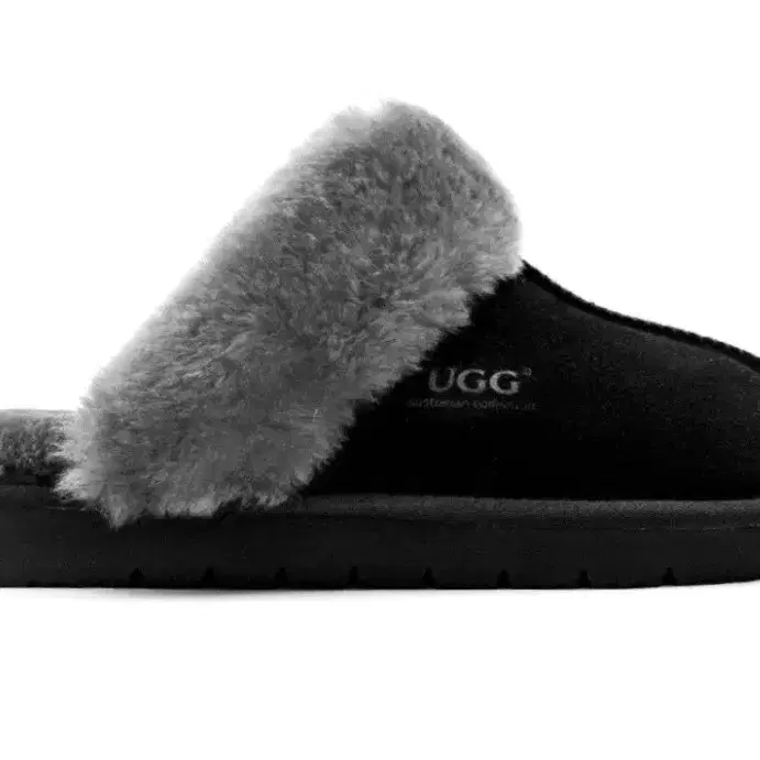 UGG 어그 슬리퍼 블랙(박스풀, 미사용 정품 새제품) 팝니다