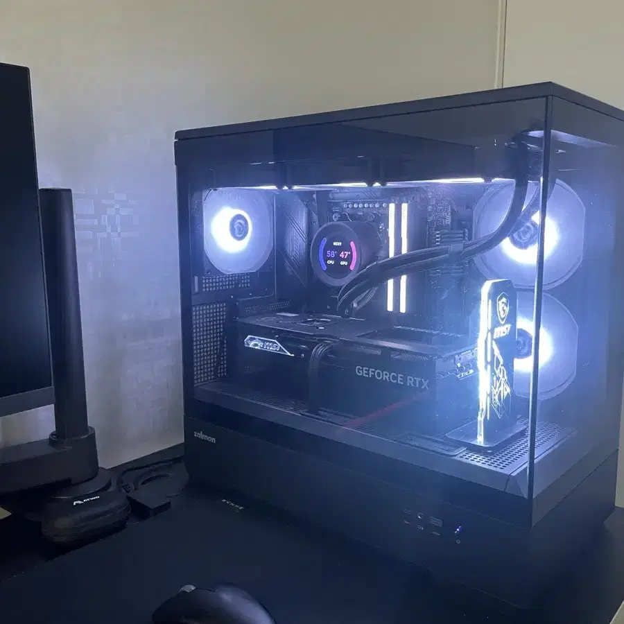 7800x3D / 4070ti super